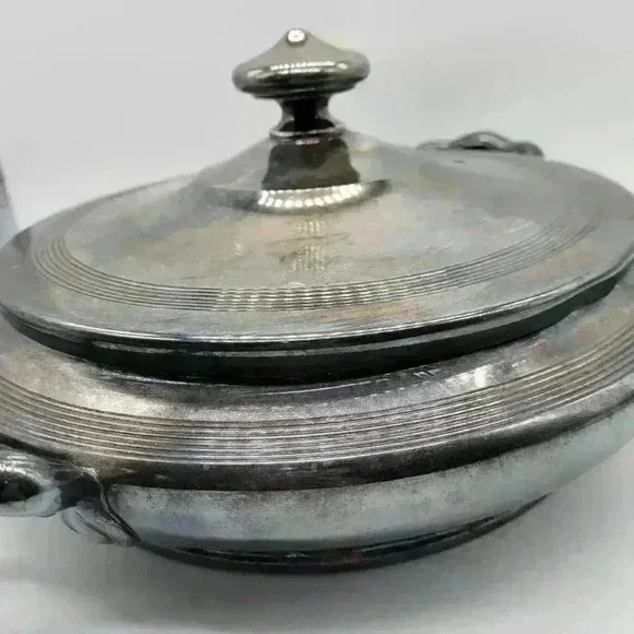 Vintage REED and BARTON Silver Plate Covered Dish/pan Handled No.1100. Taunton - Picture 10 of 15